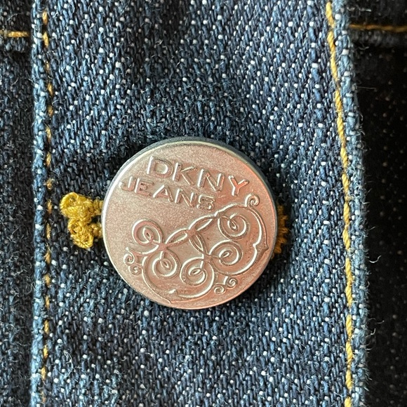 DKNY dark blue denim jean jacket with silver buttons Sz M - Picture 8 of 8